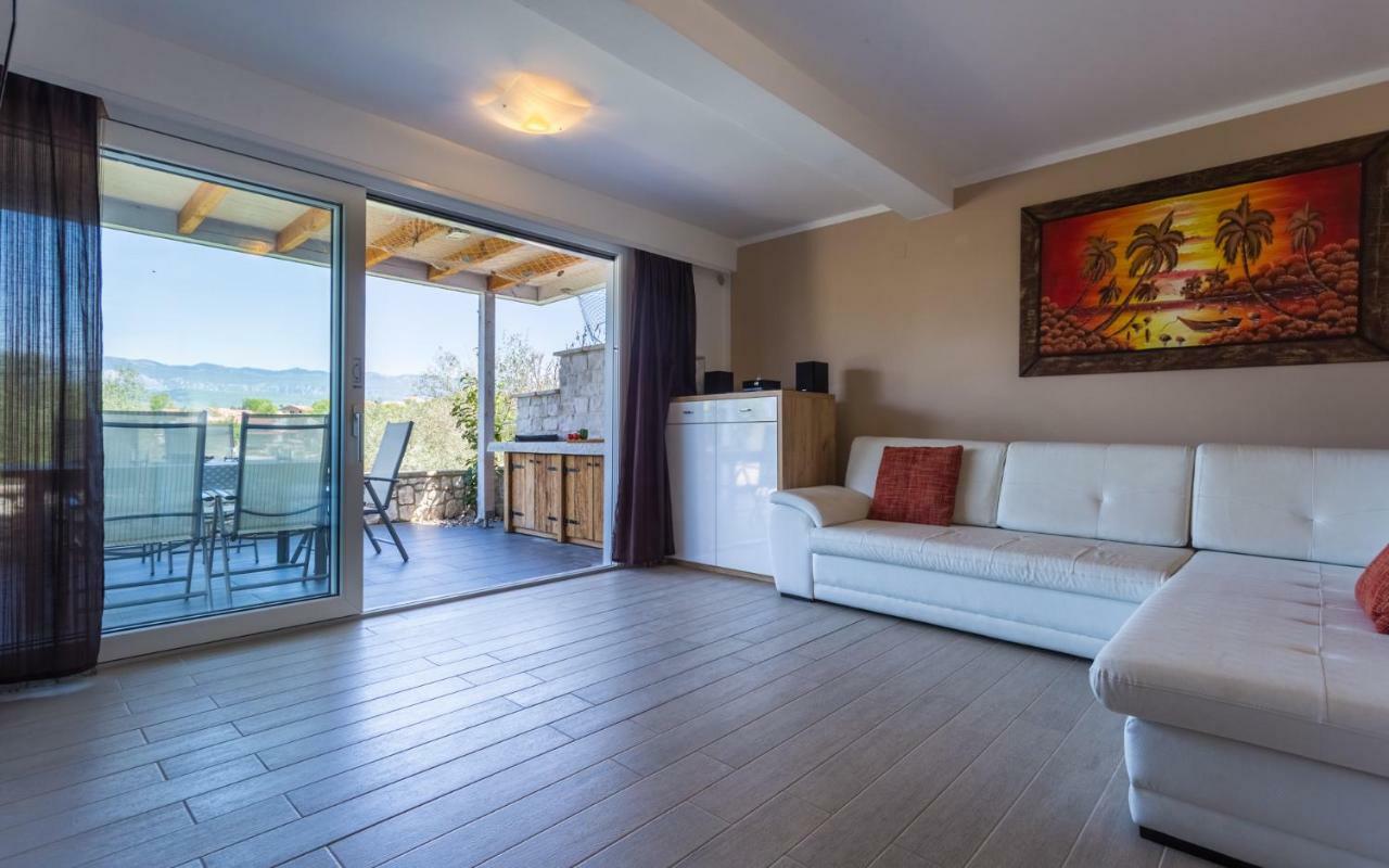 Apartment Trava كليمنو المظهر الخارجي الصورة